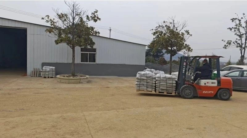 Natural river pebbles ready for export delivery to Malaysia Natural river pebbles ready for export delivery to Malaysia